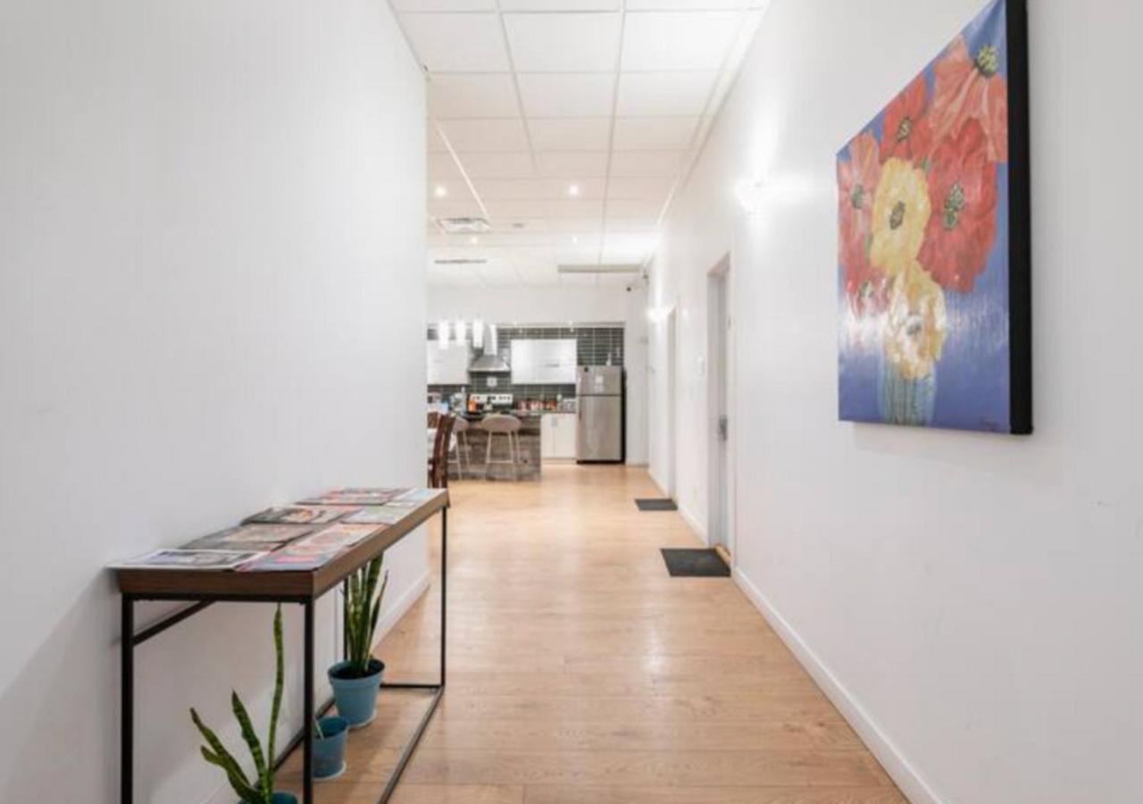 Homa Homestay Hotel By Olympic Stadium Montreal Auberge-Hostel Zewnętrze zdjęcie
